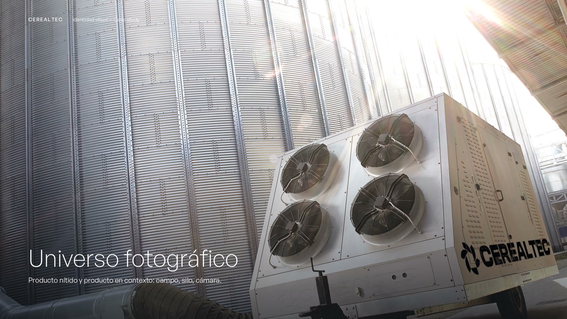 Universo fotográfico de Cerealtec: equipo de refrigeración en un silo