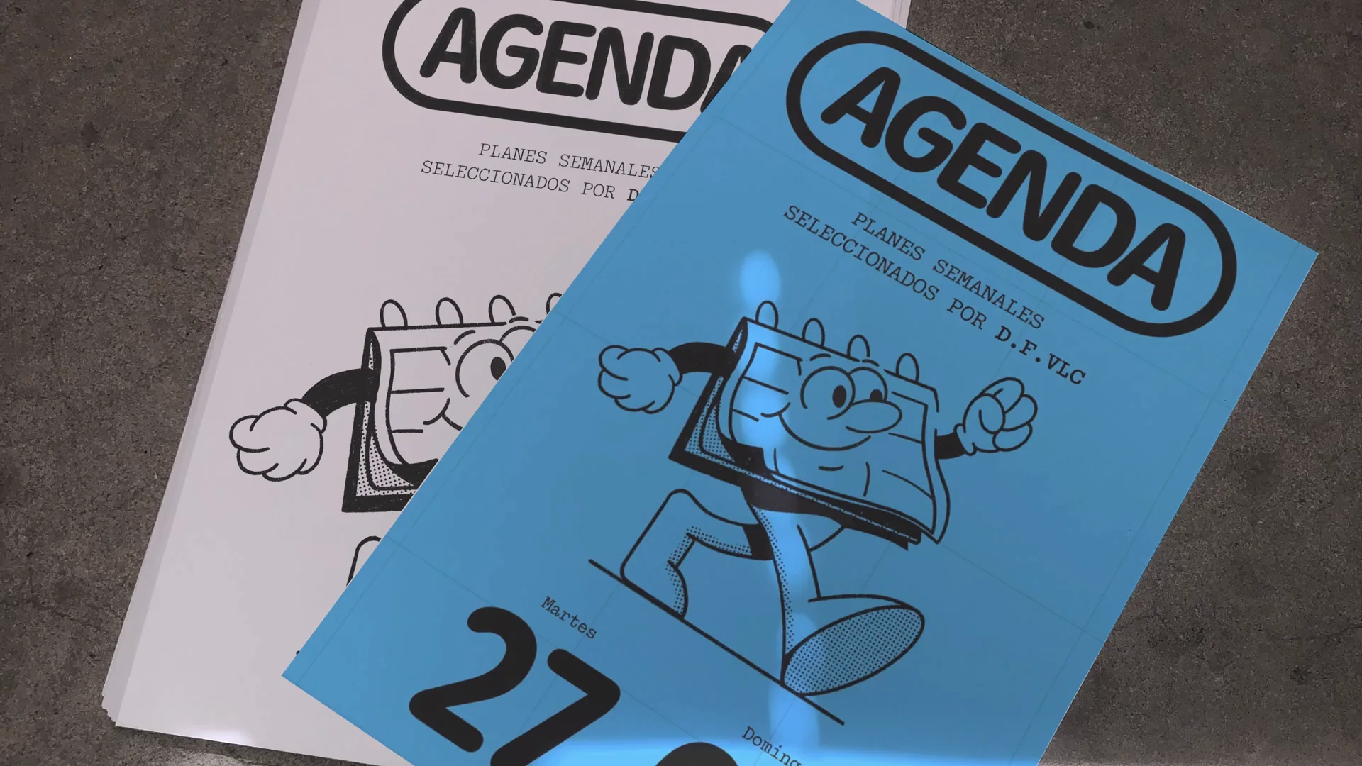 Flyers de La agenda semanal con la mascota de Design From Valencia